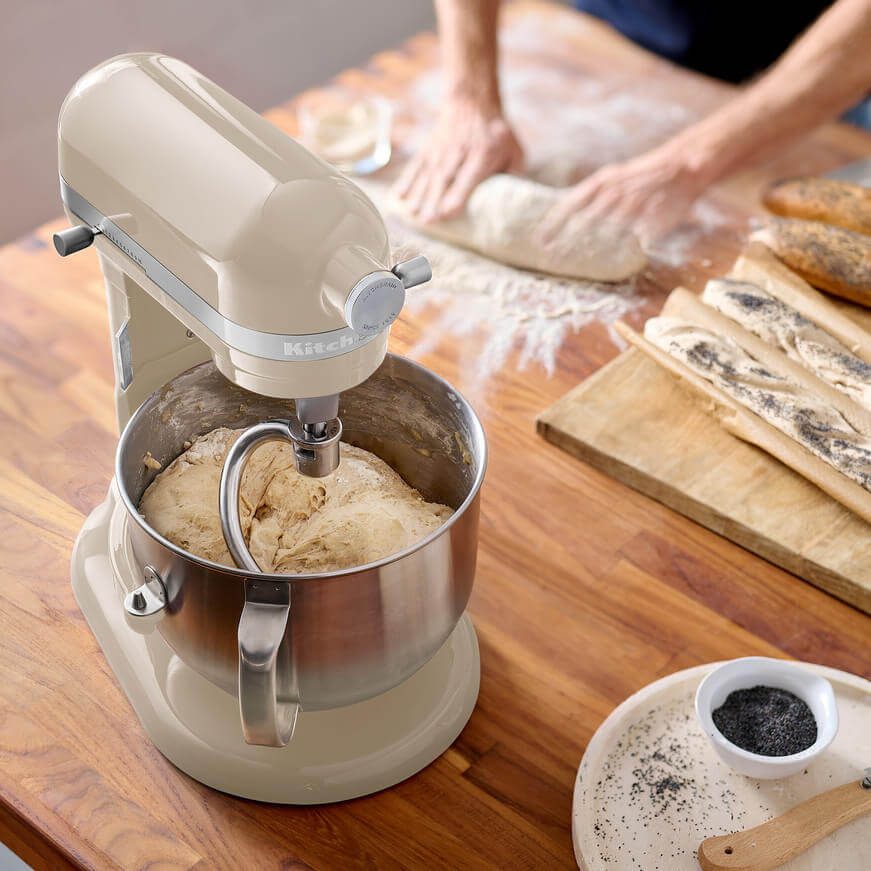 KITCHENAID 5KSM70SHXEAC emelőkaros robotgép, 375 W, 6,6 l, mandulakrém – 6. kép