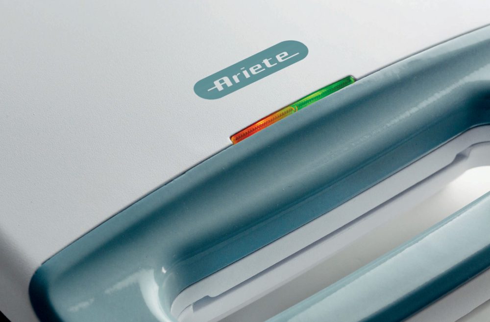 ARIETE 1971.WH Breakfast szendvicssütő tapadásmentes bevonattal, 750 W, fehér – 3. kép