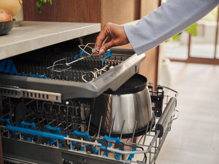 ELECTROLUX ESM4B tálas mixer 500 W teljesítménnyel, fekete – 5. kép