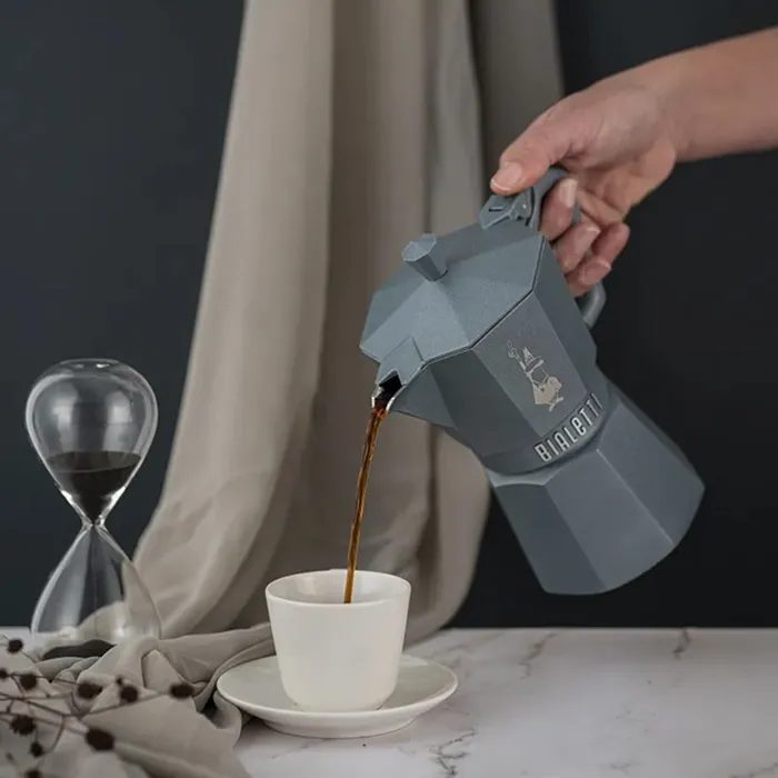 BIALETTI 9075 Moka Exclusive szürke indukciós kotyogós kávéfőző, 3 adagos – 3. kép