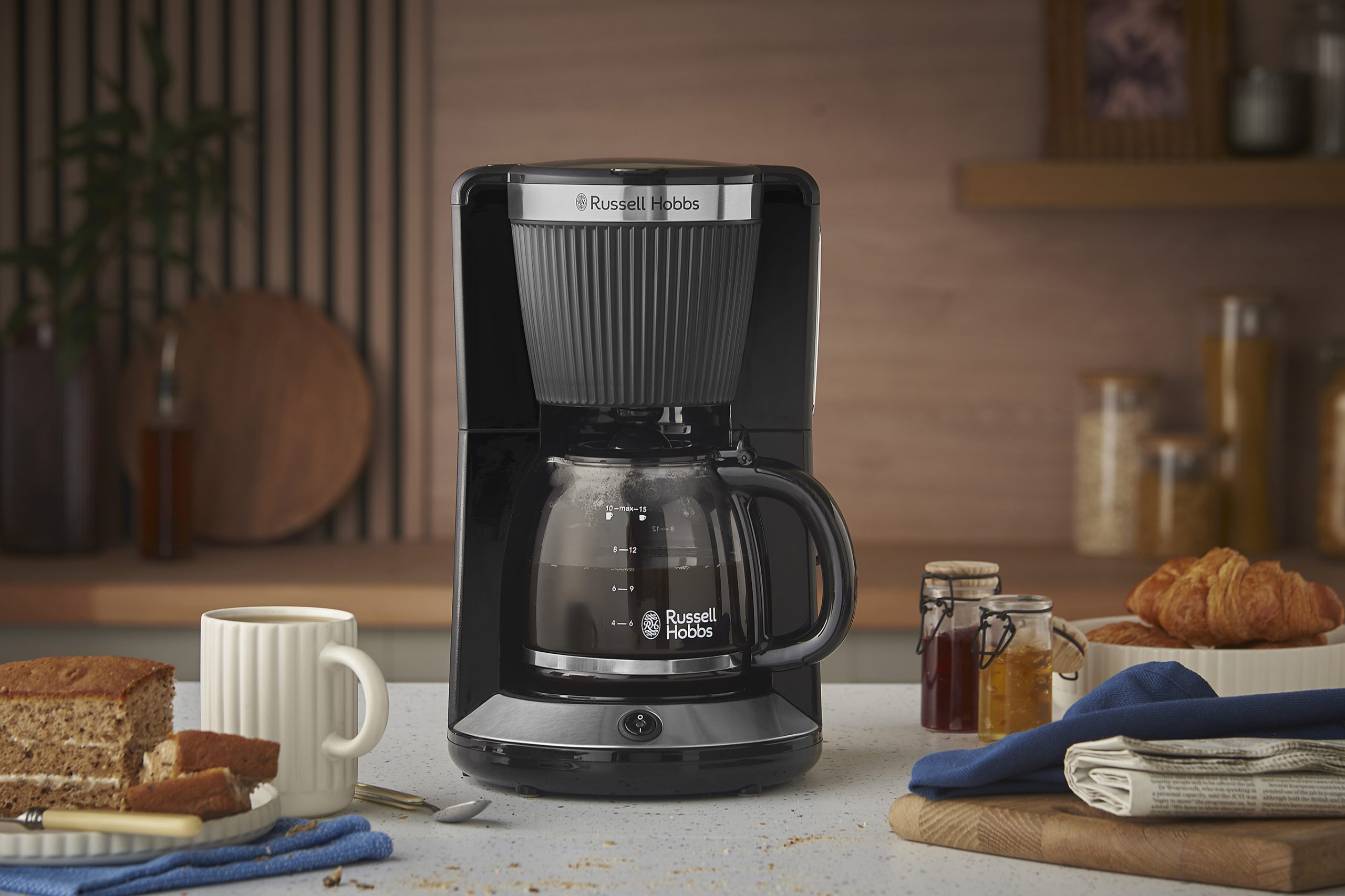RUSSELL HOBBS 26780-56/RH Brontë Black filteres kávéfőző WhirlTech technológiával – 4. kép