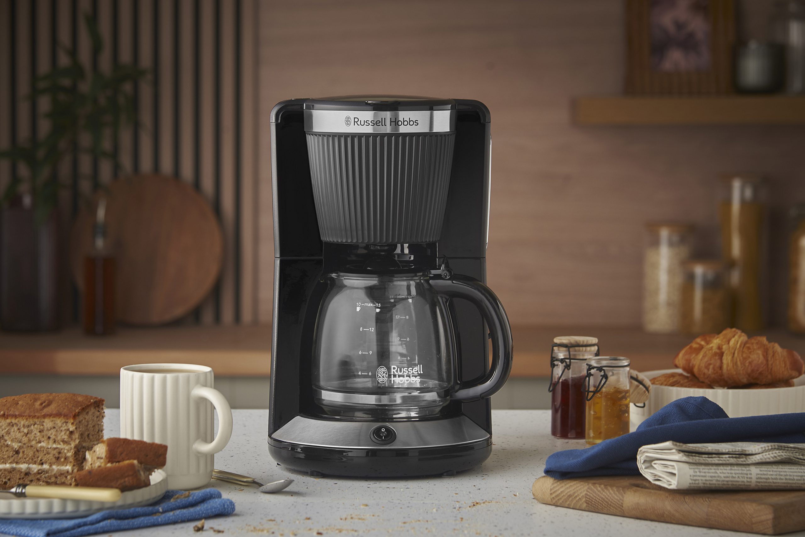 RUSSELL HOBBS 26780-56/RH Brontë Black filteres kávéfőző WhirlTech technológiával – 5. kép