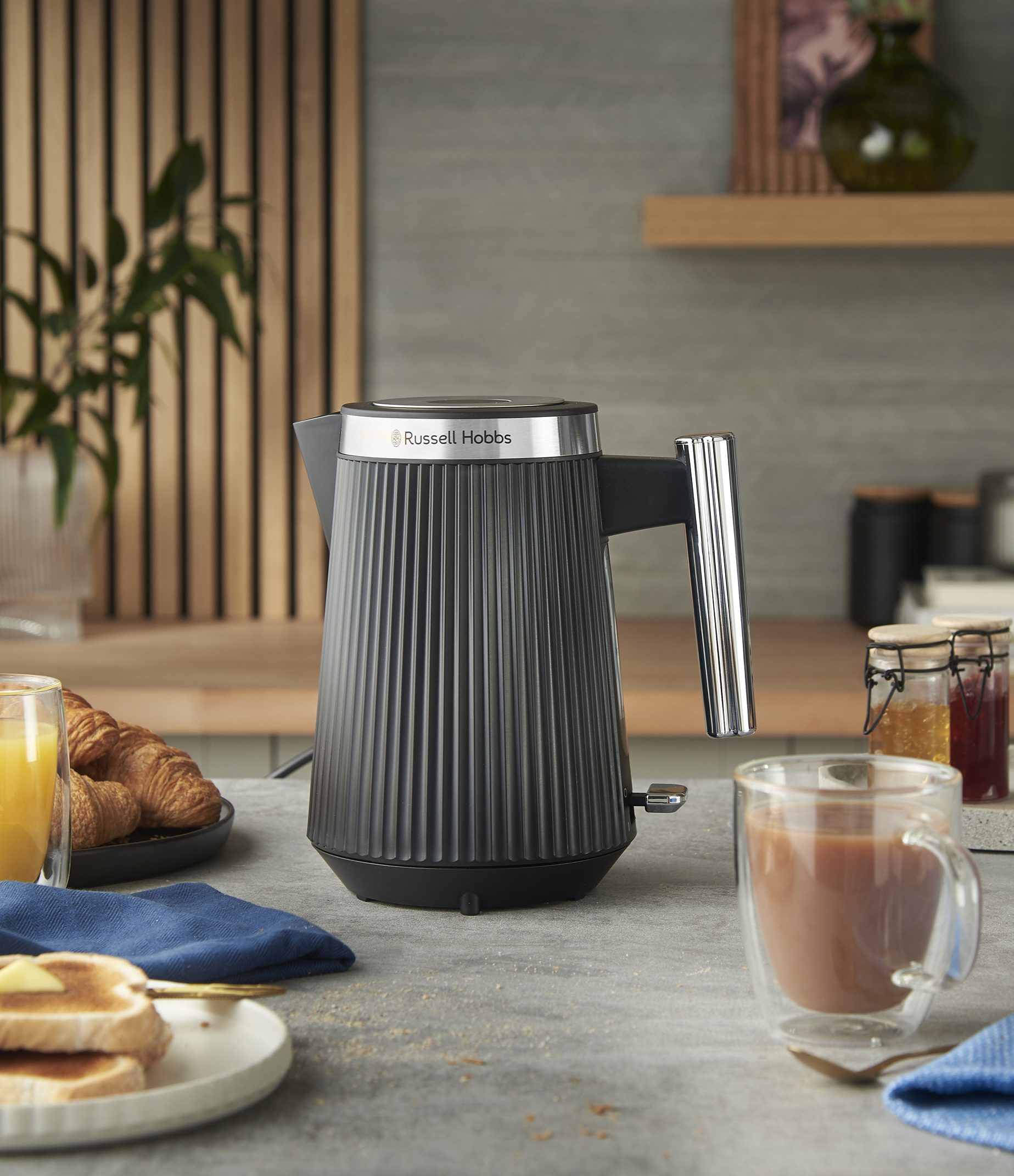 RUSSELL HOBBS 26750-70/RH Brontë Black vízforraló belső világítással – 7. kép