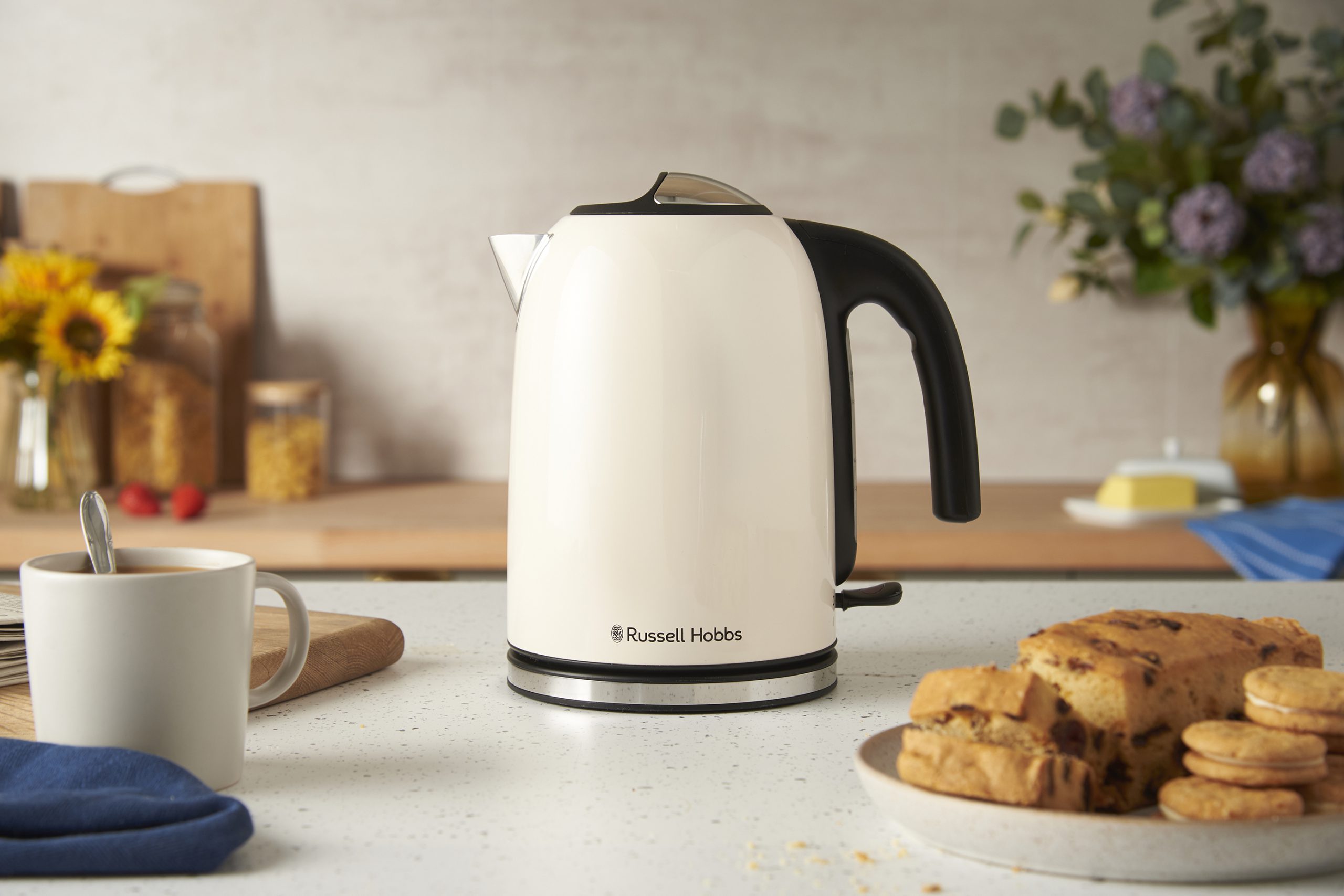 RUSSELL HOBBS 28510-70/RH Colours Plus Jasmine 1,7 l-es vízforraló – 2. kép