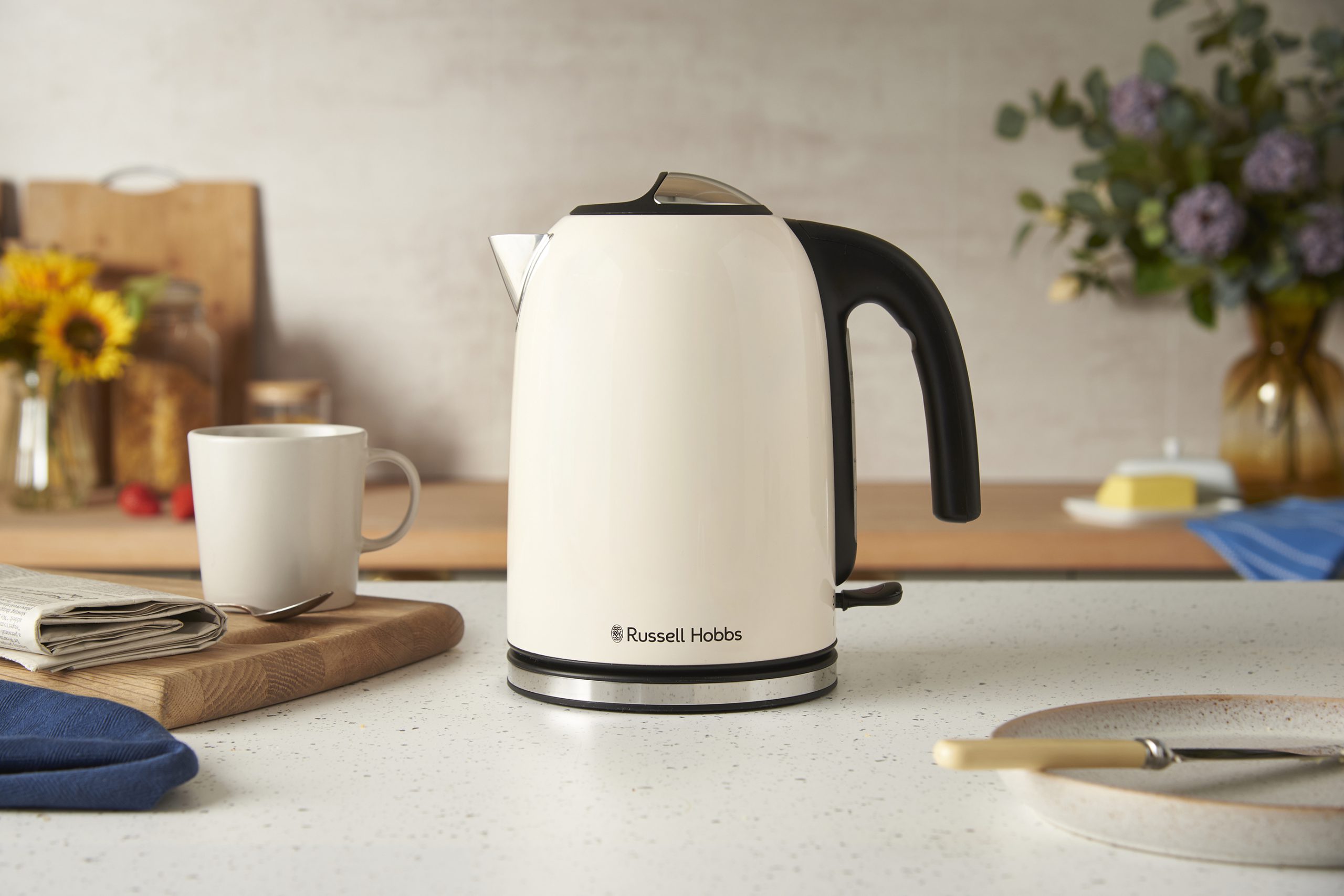 RUSSELL HOBBS 28510-70/RH Colours Plus Jasmine 1,7 l-es vízforraló – 3. kép
