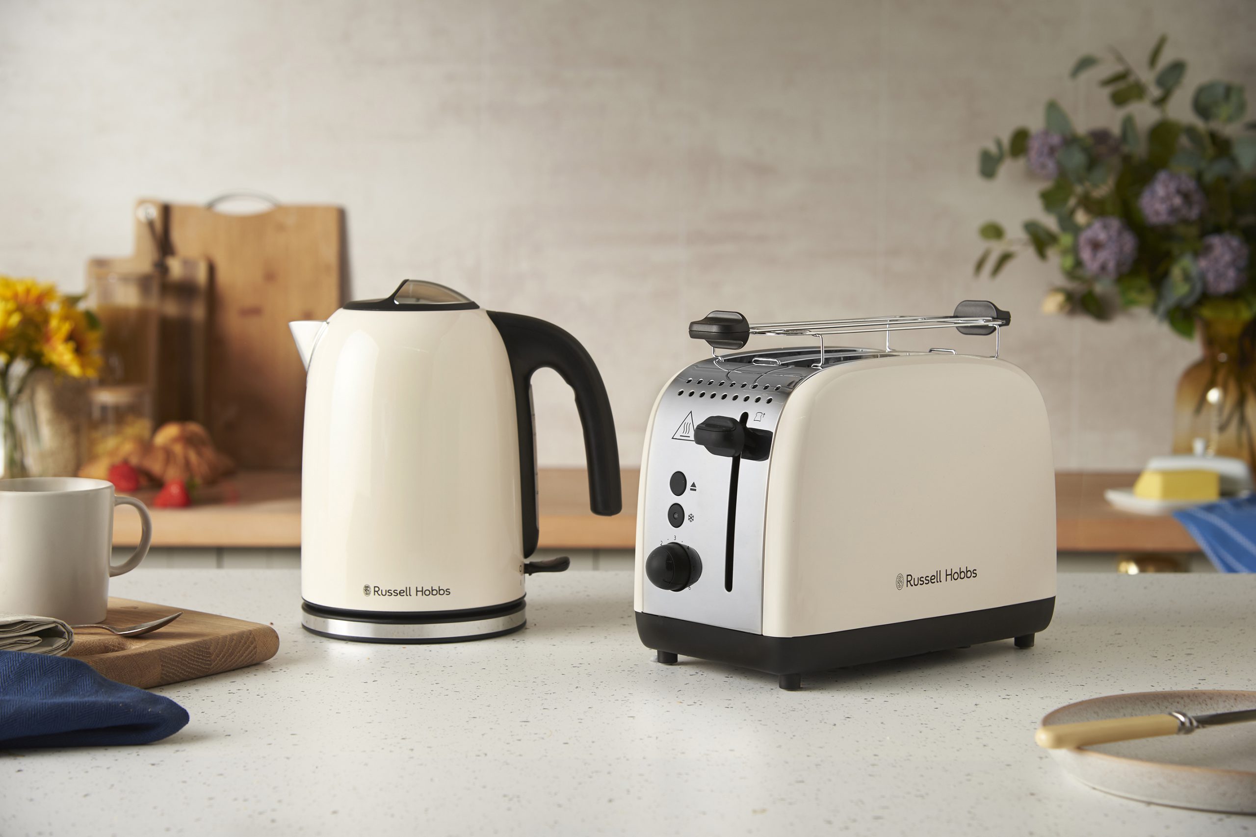 RUSSELL HOBBS 28510-70/RH Colours Plus Jasmine 1,7 l-es vízforraló – 10. kép
