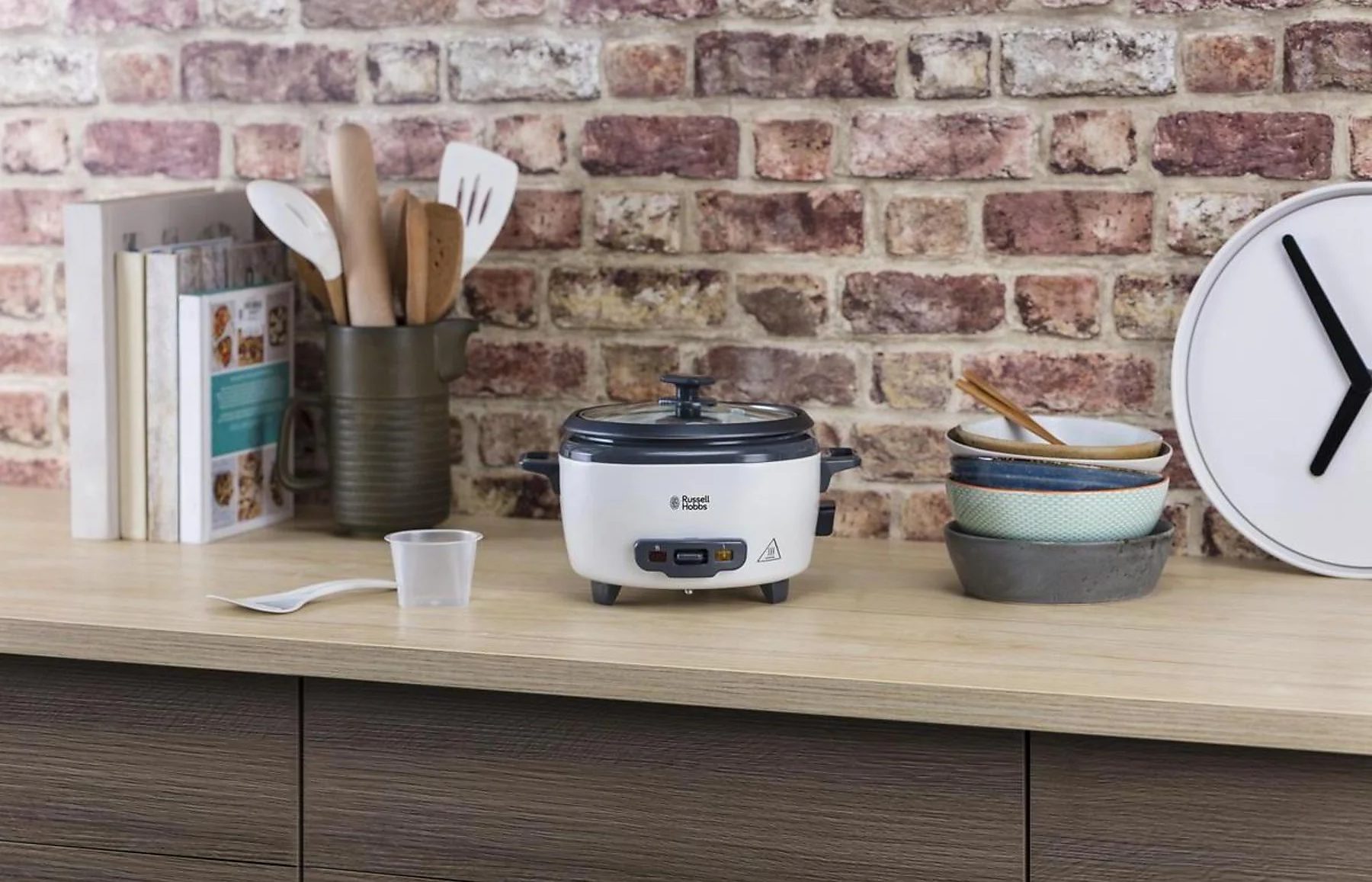RUSSELL HOBBS 27030-56 Medium rizsfőző párolókosárral, 300 W – 4. kép