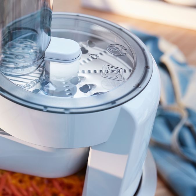 BOSCH MUMS2EW40 700 W-os robotgép acéltállal és sokoldalú tartozékokkal – 5. kép