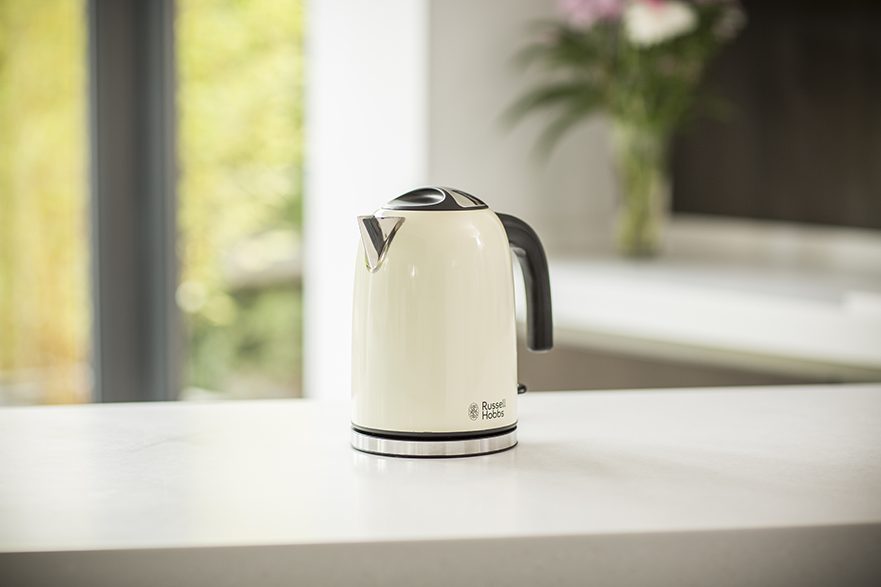 RUSSELL HOBBS 20415-70/RH Colours Plus+ krém, 1,7 literes vízforraló – 6. kép