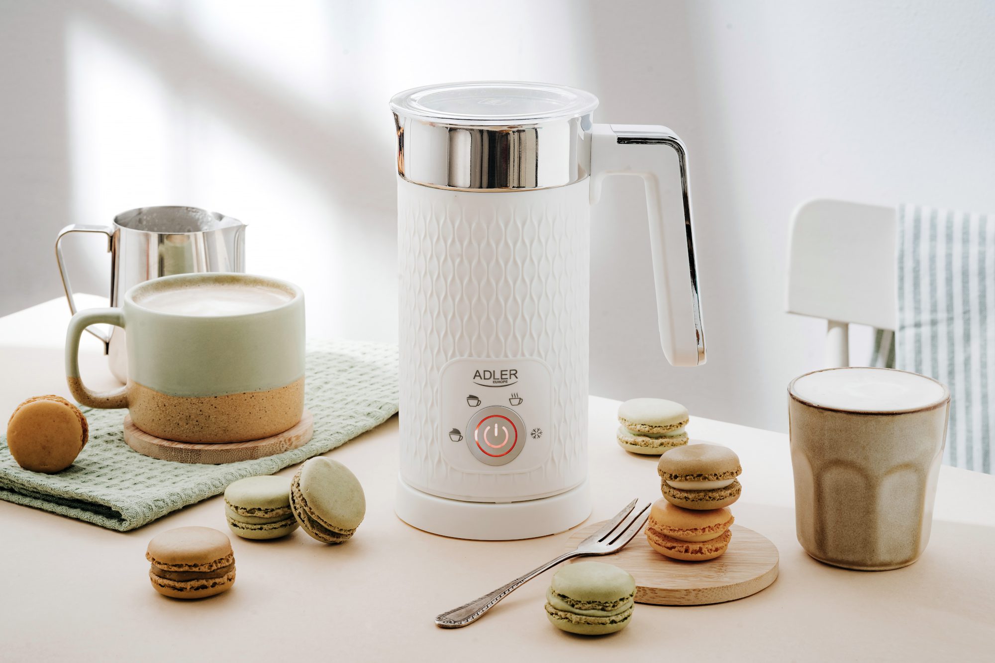 ADLER AD4494white fehér tejhabosító 4 funkcióval, 500 W – 5. kép